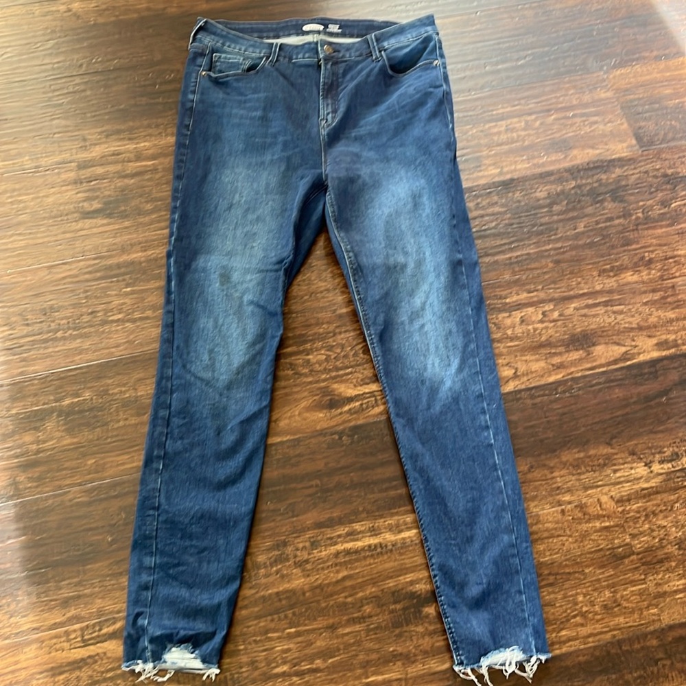 Old Navy Women's Skinny Jeans - Dark Blue